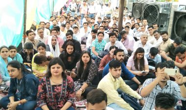 27 सूत्री माँगों के समर्थन में किया एक दिवसीय धरना प्रदर्शन