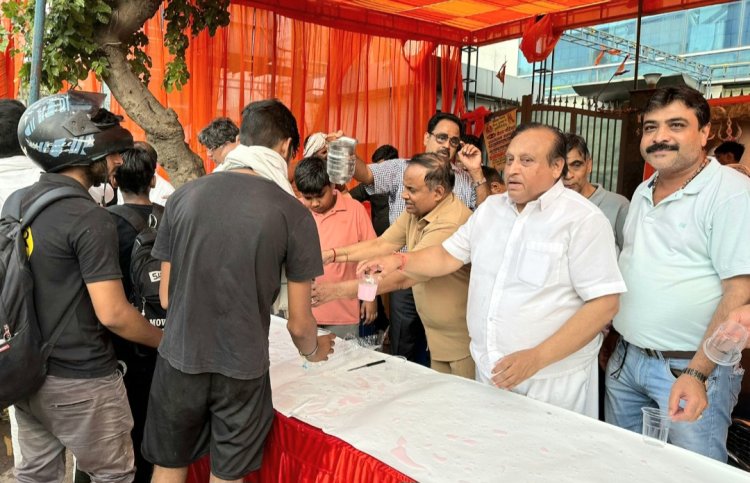 श्रीराम मित्र मंडल ने निर्जला एकादशी पर्व पर वितरण किया मीठा जल
