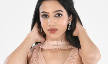मॉडल स्नेहा पुरोहित अब जल्द दिखेंगी बॉलीवुड गाने में