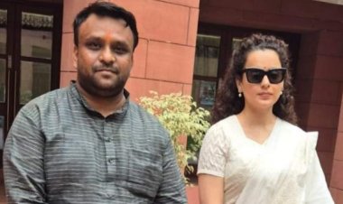 संसद भवन में मेरठ और मंडी सांसद से मिले पार्षद विनील दत्त