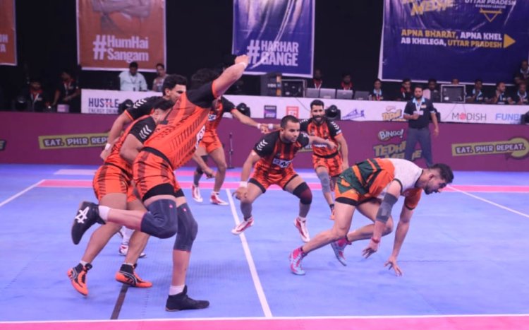 यमुना योद्धा और लखनऊ लॉयन्स की टीम जीती