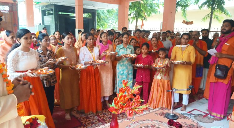 नोएडा में मनाया गया गुरू पूर्णिमा महोत्सव