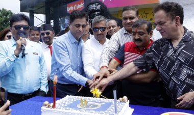 वर्ल्डस ऑफ वंडर वाटर पार्क ने मनाया अपना 11वां स्थापना दिवस