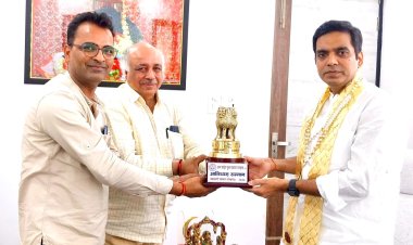 विधायक पंकज सिंह ने उ. प्र.युवा व्यापार मंडल की टीम को दी बधाई