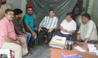 नोएडा इलेक्ट्रिकल ट्रेडर्स एसोसिएशन की आपात बैठक