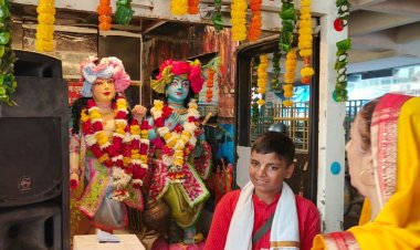 श्रीकृष्ण जन्माष्टमी के उपलक्ष्य में इस्कॉन नोएडा ने शोभा यात्रा का किया  आयोजन