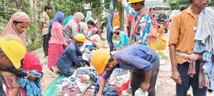 नेकी का डब्बा फाउंडेशन ने किया लगभग 6000 कपड़ों का वितरण 