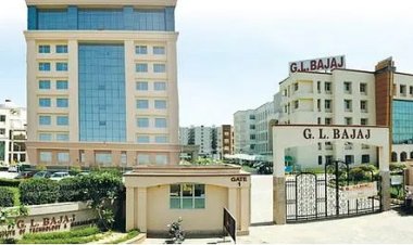 जीएल बजाज इंस्टीट्यूट ऑफ टेक्नोलॉजी एंड मैनेजमेंट के छात्रों ने कैम्पस प्लेसमेंट ड्राइव में रचा इतिहास