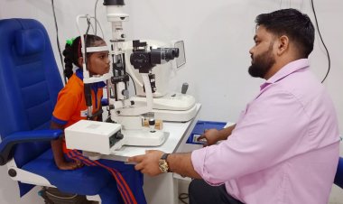 निःशुल्क स्वास्थ्य जांच शिविर में 60 बच्चों ने नेत्र और दंत जांच का लाभ