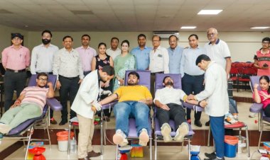 आईएमएस में रक्तदान शिविर का हुआ आयोजन