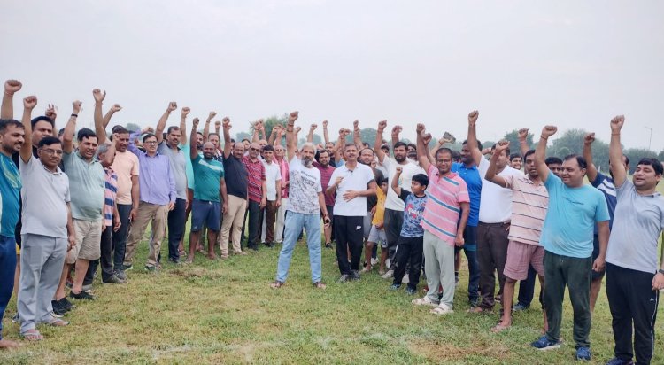 ग्रेटर नोएडा वेस्ट में सिटी बस सेवा शुरू करने की मांग