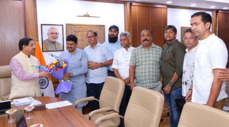 केंद्र सरकार की नई नीति से छोटे किसानों, श्रमिकों और खांडसारी उद्योग पर संकट निश्चित