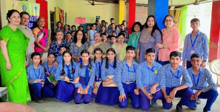 संस्कार अध्ययन केंद्र में कराई गई प्रतियोगिता, बच्चों को किया गया पुरस्कृत