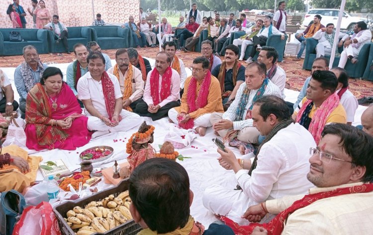 श्रीराम लखन धार्मिक लीला कमेटी ने रामलीला के लिए किया भूमि पूजन 3 अक्टूबर से शुरू होगा मंचन