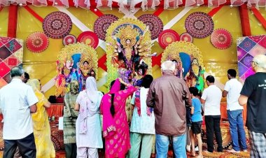 शारदीय नवरात्रि और दुर्गा पूजा का भव्य आयोजन गुलशन बेलिना सोसायटी में