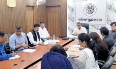 आइ.जी.आर.एस. पोर्टल पर प्राप्त शिकायतों के निस्तारण को लेकर जिलाधिकारी गंभीर