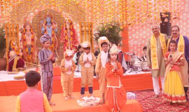 राम कथा के आयोजन में सभी आयु वर्ग के लोग कर रहे हैं सेवा