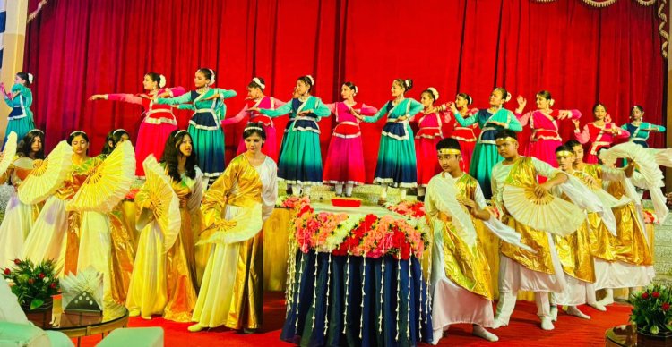 असीसी कॉन्वेंट स्कूल ने मनाया वार्षिकोत्सव