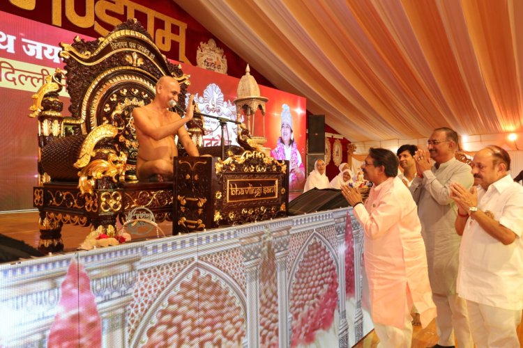 जिनतीर्थ मंडपम सीबीडी ग्राउंड में चार दिवसीय महानुष्ठान शुरू