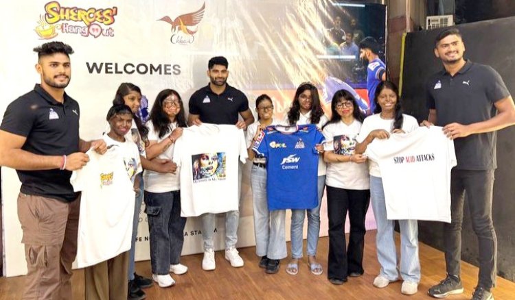 Haryana Steelers, PKL Leaders, Stand with Acid Attack Survivors at Sheroes Cafe in a Moving Display of Solidarity
