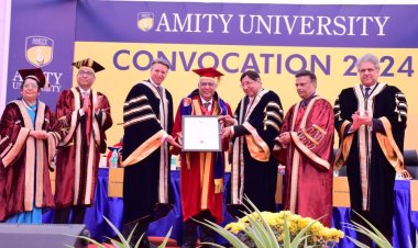 एमिटी विश्वविद्यालय मे भव्य दीक्षांत समारोह का शुभारंभ