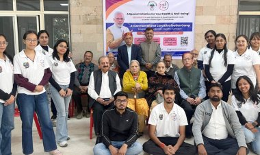 आरडब्ल्यूए 27 एवं वाईएसएस फाउंडेशन ने लगाया आयुष्मान कार्ड बनाने हेतु निशुल्क शिविर