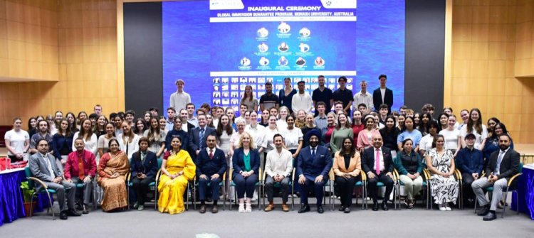 भारतीय संस्कृती व उद्योग प्रबंधन सीखने एमिटी विश्वविद्यालय पहुंचे ऑस्ट्रेलिया के 89 छात्र