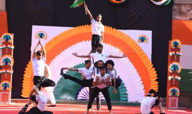 एमिटी विश्वविद्यालय में मनाया गया भव्य गणतंत्र दिवस समारोह, सांस्कृतिक कार्यक्रमों का हुआ आयोजन