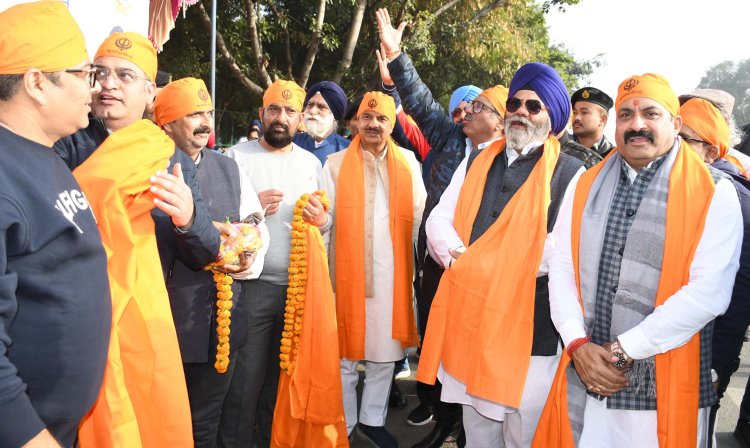 श्री गुरू गोबिन्द सिंह जी महराज दे प्रकाश पुरब को समर्पित शाहाना नगर कीर्तन का हुआ आयोजन