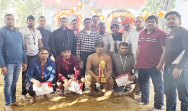गुरु मुन्नी अखाड़े की कुश्ती प्रतियोगिता में राबिन ने जीता पहला पुरस्कार