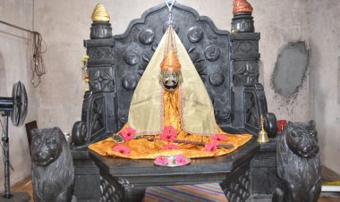 औरंगजेब की कब्र की सहायता तत्काल बंद करो, और छत्रपति शिवाजी महाराज के मंदिर के लिए भरपूर सहायता घोषित करो : हिंदू जनजागृति समिति की मांग