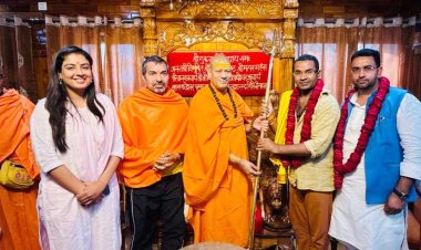 भगवा त्रिशूल यात्रा हरिद्वार पहुंची, महामंडलेश्वर कैलाशानंद गिरी जी महाराज ने दिया आशीर्वाद