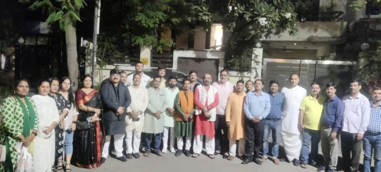 होली मिलन समारोह को लेकर हुई प्रवासी संघ की बैठक