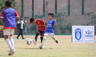 नोएडा ब्लू कब्स फुटबॉल लिग मे छोटे खिलाडियों ने दिखाया अपना दमखम