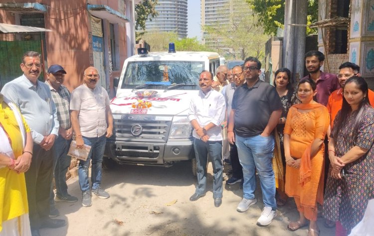 अंतिम निवास को मिली फोर्स एम्बुलेंस शव वाहन