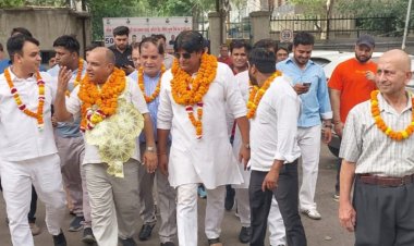 8 वर्षों से आरडब्ल्यूए पर था कब्जा, पुष्पेंद्र मलिक ने की जीत हासिल