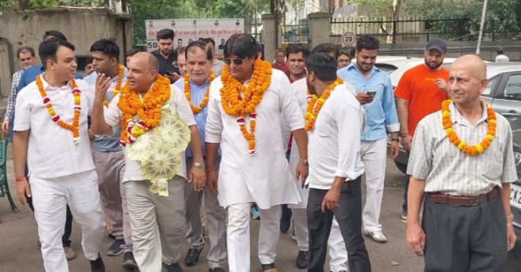 8 वर्षों से आरडब्ल्यूए पर था कब्जा, पुष्पेंद्र मलिक ने की जीत हासिल