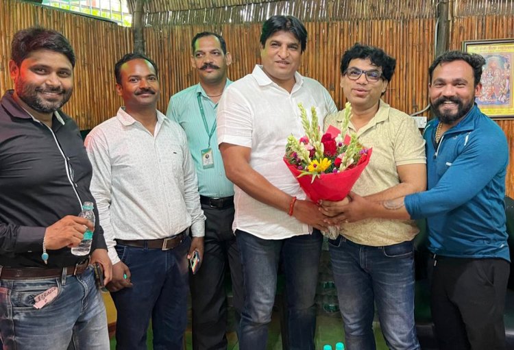 कुश्ती संघ के अध्यक्ष ने कचनजंगा अपार्टमेंट ने नवनियुक्त पदाधिकारियों को दी बधाई