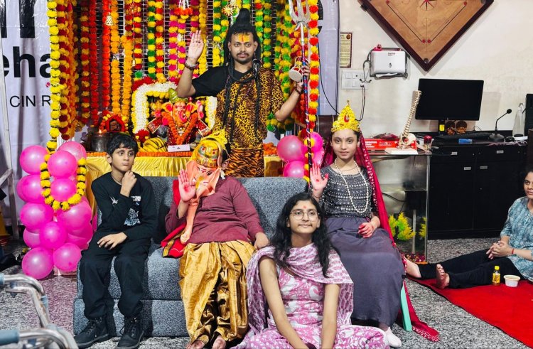 फर्स्टवन रिहैब फाउंडेशन में गणेश स्थापना पर हुए सांस्कृतिक कार्यक्रम