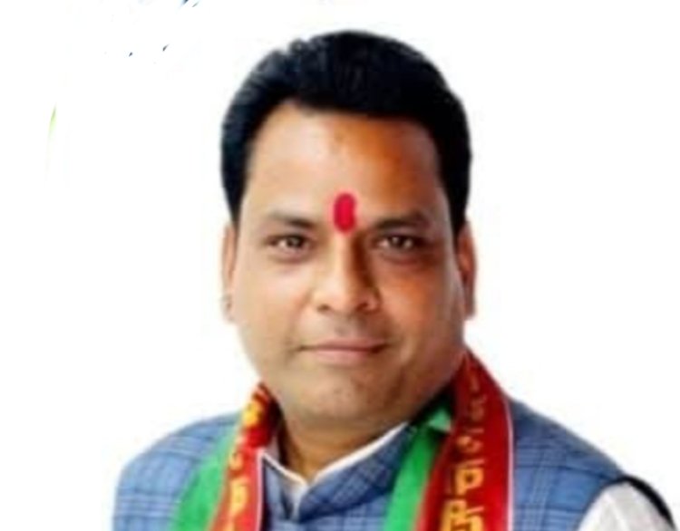 सपा नेता गौरव सिंघल ने शहर की समस्याओं को लेकर मुख्यमंत्री से मिलने का समय मांगा