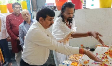श्री कृष्ण एवं गौमाता मन्दिर में 56 भोग प्रसाद का लगाया भोग, गौमाता का हुआ पूजन