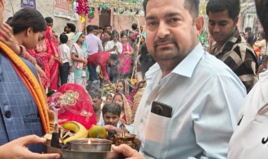 छठ पूजा महोत्सव 2025  आस्था और एकता की झलक, मुख्य अतिथि रहे: अशोक भाटी