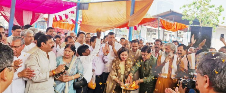 श्रीजी गौसदन में धूमधाम से मनाया गया गोवर्धन पूजा महोत्सव