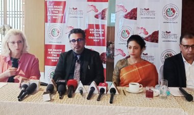 क्रैनबेरी सेवन से हेलिकोबैक्टर पाइलोरी संक्रमण का दमन एक डबल-ब्लाइंड, रैंडमाइज़्ड, प्लेसीबो-नियंत्रित परीक्षण