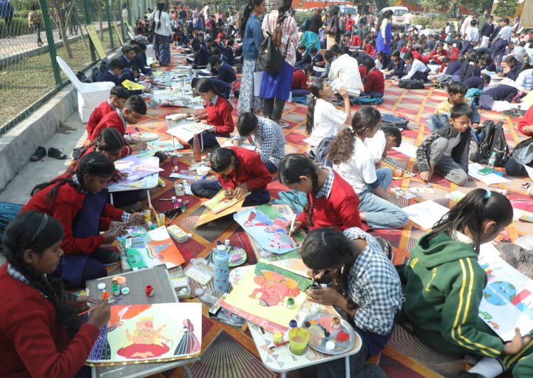 अंतर्विद्यालय चित्रकला प्रतियोगिता 'इंद्रधनुष' सीज़न 4 का हुआ आयोजन