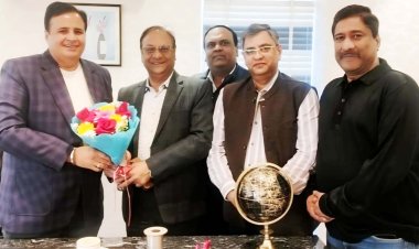 डॉक्टर पीयूष द्विवेदी बने उत्तर प्रदेश उद्योग व्यापार मंडल दिल्ली एनसीआर के चेयरमैन