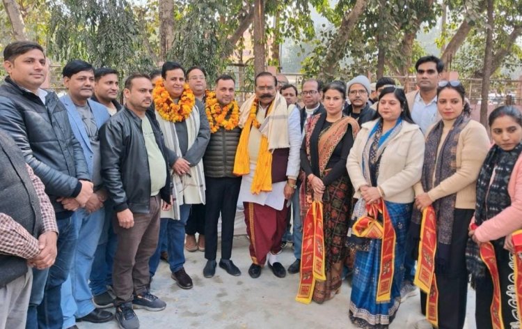 सनातनी मित्र मंडल द्वारा भव्य खिचड़ी सहभोज संपन्न