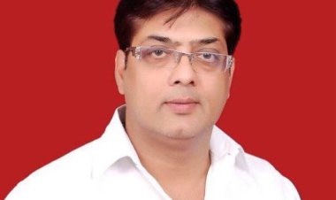 मध्यम वर्ग को ग़रीब बनाने का बजट हैं यें - दीपक विग