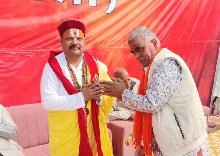 संघ के शताब्दी वर्ष के उपलक्ष्य में हुआ 108 कुंड में वैदिक मंत्रों के साथ हवन