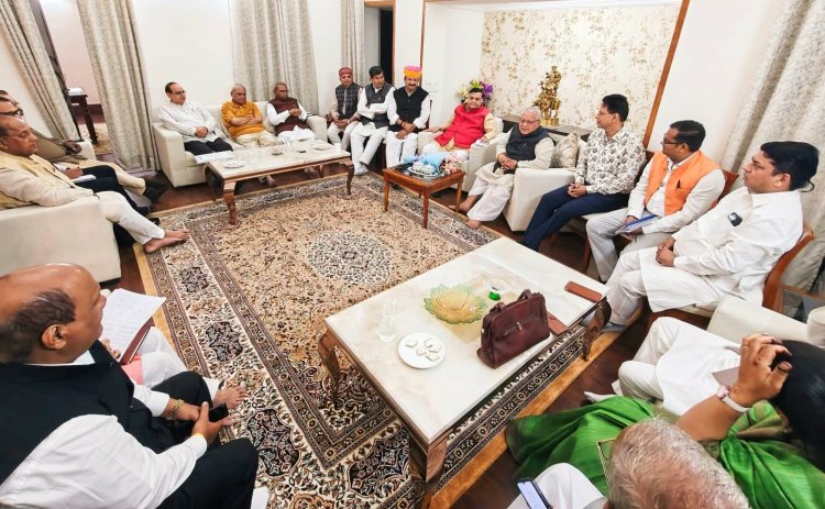 विश्व ब्राह्मण कल्याण परिषद की महत्वपूर्ण बैठक सम्पन्न, विभिन्न राज्यों में नई नियुक्तियाँ घोषित